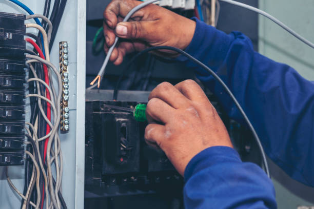 Best Emergency Electrical Repair  in Raymond, IL